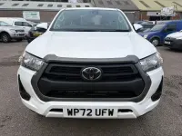 Used Toyota HiLux Active 150 HP (110 kW) 2023 White Pickup