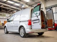 Used VW Caddy Highline 102 HP (75 kW) 2017 Silver MPV