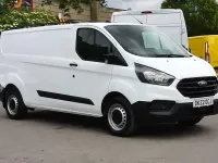 Used Ford Transit Custom 130 HP (95 kW) 2022 White Van