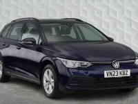 Used VW Golf VIII Life 110 HP (80 kW) 2023 Blue Estate