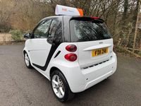 Used Smart ForTwo Coupé Pulse 71 HP (52 kW) 2011 White Coupe