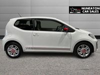 Begagnad VW up! Beats 90 HK (66 kW) 2018 Vit Halvkombi