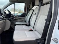Used Ford Tourneo Custom Zetec 130 HP (95 kW) 2019 White Van