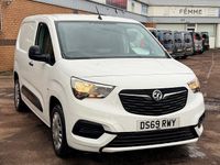 Używany Vauxhall Combo Sportive 101 KM (74 kW) 2021 Minivan