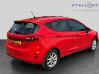 Used Ford Fiesta Zetec 99 HP (72 kW) 2019 Red Hatchback