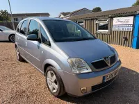 Used Vauxhall Meriva Design Edition 2005 Silver MPV