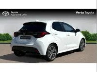 Used Toyota Yaris 116 HP (85 kW) 2022 White Hatchback