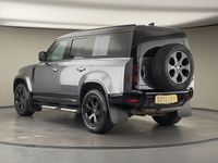 Used Land Rover Defender SE Dynamic 300 HP (220 kW) 2022 Grey Estate