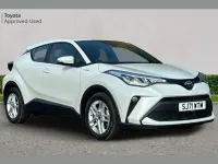 Used Toyota C-HR 122 HP (89 kW) 2021 White pearl SUV
