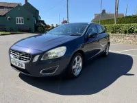 Used Volvo V60 SE Lux 215 HP (158 kW) 2012 Blue Estate