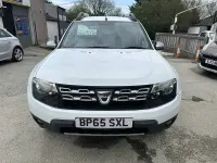 Used Dacia Duster Lauréate 110 HP (80 kW) 2016 White SUV
