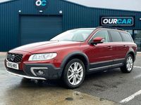Used Volvo XC70 SE Lux 215 HP (158 kW) 2015 Red Estate