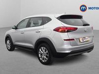Usado Hyundai Tucson SE 177 HP (130 kW) 2020 Prateado SUV