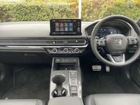 Begagnad Honda Civic Advance 2025 Blå Halvkombi