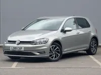 Używany VW Golf VII Match 2019 Srebrny Hatchback