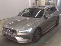 Used Volvo V60 Inscription 2018 Blue Estate