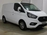 Begagnad Ford Transit Custom Limited 130 HK (95 kW) 2021 Vit Van