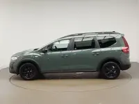 Used Dacia Jogger Extreme 109 HP (80 kW) 2023 Green MPV