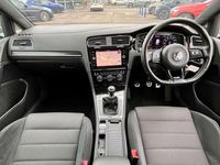 Used VW Golf VII R 310 HP (228 kW) 2018 White Hatchback