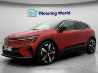 Used Renault Megane E-Tech Techno 161 kW (220 HP) 2022 Red and black Hatchback