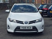 Used Toyota Auris Hybrid 2015 White Hatchback