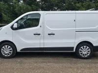 Usado Renault Trafic Business 2021 Blanco Monovolumen