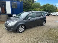 Używany Vauxhall Meriva 100 KM (73 kW) 2010 Szary Minivan
