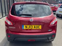 Used Nissan Qashqai 360º 130 HP (95 kW) 2013 Red SUV
