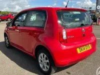 Usado Skoda Citigo Elegance 75 CV (55 kW) 2014 Rojo Utilitario