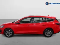 Używany Ford Focus Titanium 155 KM (114 kW) 2022 Czerwony Kombi