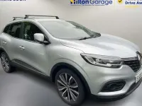 Usado Renault Kadjar Iconic 140 CV (102 kW) 2020 Gris SUV