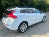 Used Volvo V40 Inscription 150 HP (110 kW) 2018 White Hatchback