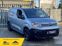 Used Citroën Berlingo 100 HP (73 kW) 2021 Grey MPV