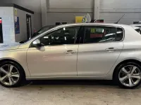 Used Peugeot 308 Allure 130 HP (95 kW) 2017 Silver Hatchback