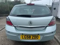 Used Vauxhall Astra 138 HP (101 kW) 2008 Green Hatchback