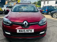 Used Renault Mégane III Dynamique 110 HP (80 kW) 2015 Red Hatchback