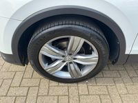 Used VW Tiguan SEL 150 HP (110 kW) 2018 White SUV