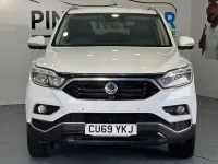 Used SsangYong Rexton 181 HP (133 kW) 2019 White SUV