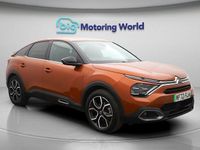 Begagnad Citroën e-C4 Shine 100 kW (136 HK) 2023 Brun Halvkombi