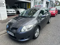 Used Toyota Auris 124 HP (91 kW) 2009 Grey Hatchback