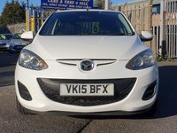 Used Mazda 2 84 HP (61 kW) 2015 White Hatchback