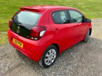 Used Peugeot 108 Active Top 72 HP (52 kW) 2019 Red Hatchback