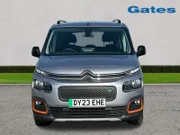 Usado Citroën Berlingo XTR 100 kW (136 CV) 2023 Gris Monovolumen