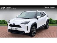 Usado Toyota Yaris Cross 113 HP (83 kW) 2024 Branco SUV