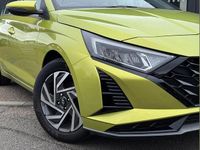 Used Hyundai i20 Advanced 99 HP (72 kW) 2024 Yellow Hatchback