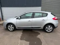 Used Renault Mégane III Dynamique 2010 Silver Hatchback