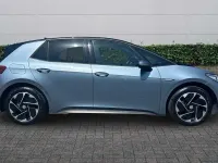 Used VW ID.3 Pro 106 kW (145 HP) 2022 Blue Hatchback