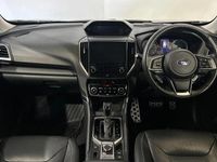 Begagnad Subaru Forester Premium 147 HK (108 kW) 2020 Grå SUV