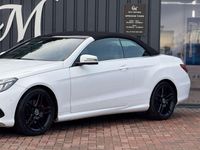 Begagnad Mercedes E220 AMG line 2016 Vit Cab