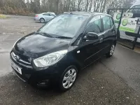 Begagnad Hyundai i10 Classic 85 HK (62 kW) 2013 Svart Halvkombi